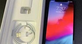 Mint
													Apple iPhone X - Unlocked, Gray, 64 GB, A1865, photo 4 of 9