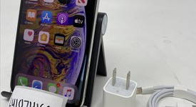 Fair
													Apple iPhone Xs Max - Unlocked, Silver, 64 GB, A1921, photo 2 of 9