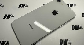 Mint
													Apple iPhone 8 - Unlocked, Silver, 256 GB, A1863, photo 4 of 5