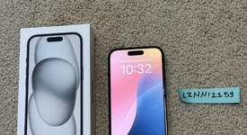 Mint
													Apple iPhone 15 - Boost, Black, 128 GB, A2846, photo 1 of 9