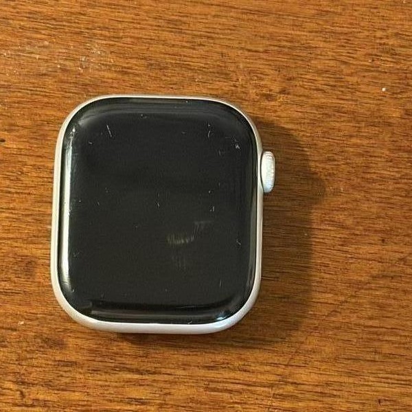 Apple Watch Series 10 42mm - Silver, A2997 - GPS, Aluminum