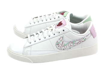 Nike Blazer Low Valentine's Day (Women's) for sale