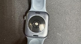 Fair
													Apple Watch SE 2nd Gen 44mm - Unlocked, Midnight, A2727 - Cellular, Aluminum, photo 2 of 4