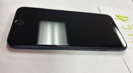 Mint
													Apple iPhone SE 3rd Gen 2022 - Unlocked, Midnight, 64 GB, A2595, photo 5 of 7