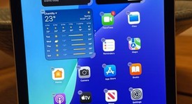 Mint
													Apple iPad Mini 6th Gen - Unlocked, Starlight, 256 GB, A2568, photo 1 of 8