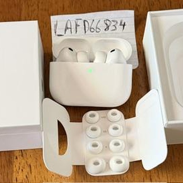 Apple AirPods Pro 3
