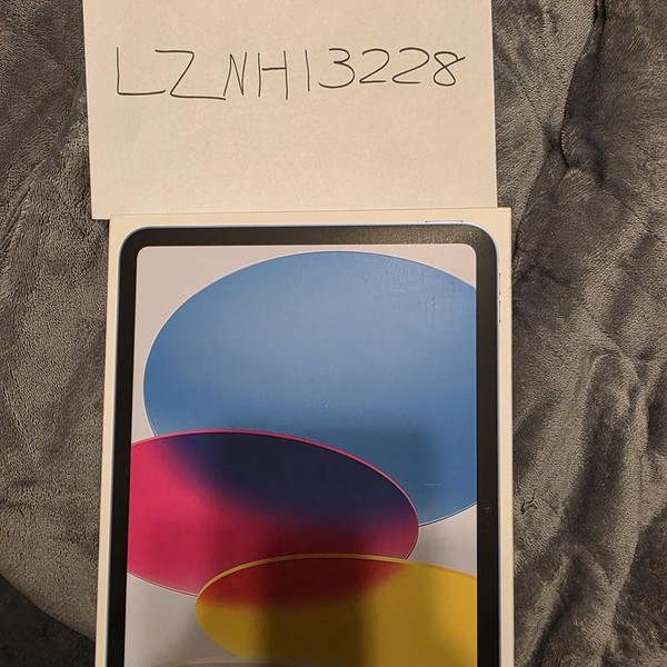 Apple iPad 11th Gen - Wi-Fi, 128 GB, Blue, A3354