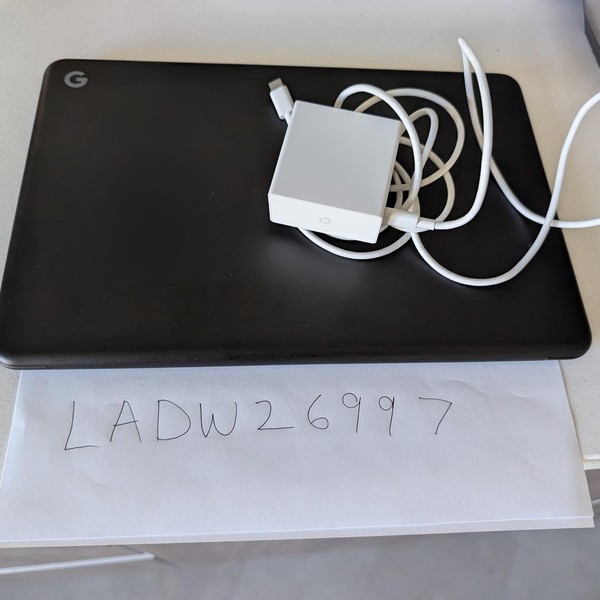 Google Pixelbook Go - 64 GB, Black, 8 GB, Intel Core m3