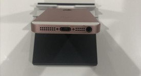 Good
													Apple iPhone SE 1st Gen 2016 - Unlocked, Rose Gold, 32 GB, A1662, photo 4 of 7