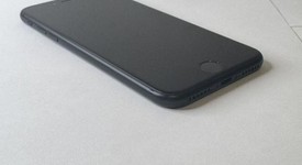 Good
													Apple iPhone SE 2nd Gen 2020 - Unlocked, Black, 64 GB, A2275, photo 3 of 7