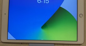 Good
													Apple iPad 7th Gen - Wi-Fi, Gold, 32 GB, A2197, photo 1 of 6