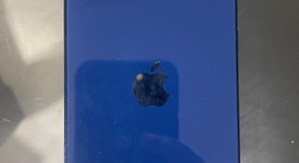 Good
													Apple iPhone 12 - Unlocked, Blue, 64 GB, A2172, photo 3 of 4