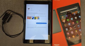 Mint
													Amazon Fire HD 10 2019 - Wi-Fi, Blue, 32 GB, photo 1 of 9