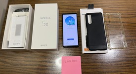 Good
													Sony Xperia 5 II - Unlocked, Black, 128 GB, 8 GB, photo 1 of 6