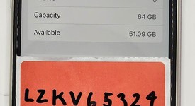 Mint
													Apple iPhone SE 3rd Gen 2022 - Unlocked, Starlight, 64 GB, A2595, photo 3 of 14