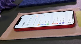 Fair
													Apple iPhone 12 - Unlocked, Red, 128 GB, A2172, photo 4 of 7