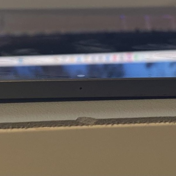 Apple iPad Air (4th Gen) - Wi-Fi, 64 GB, Gray, A2316