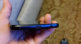 Mint
													Moto Z4 - Unlocked, Gray, 128 GB, 4 GB, Amazon Edition, photo 5 of 13