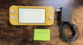 Good
													Nintendo Switch Lite - Yellow, photo 1 of 6