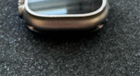 Good
													Apple Watch Ultra 49mm - Unlocked, Titanium, A2622, photo 4 of 9
