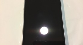 Good
													Apple iPhone SE 1st Gen 2016 - AT&T, Grey, 32 GB, A1662, photo 4 of 10