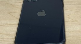 Fair
													Apple iPhone 11 - Unlocked, Black, 128 GB, A2111, photo 3 of 6