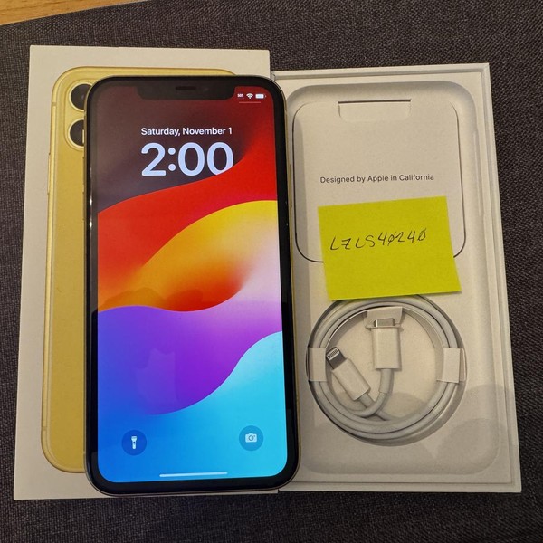 Apple iPhone 11 - Unlocked, 128 GB, Yellow, A2111