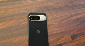 Good
													Google Pixel 9 - Unlocked, Obsidian, 256 GB, 12 GB, G2YBB, photo 3 of 4