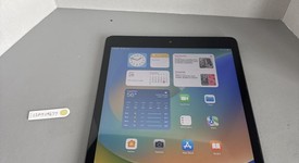 Good
													Apple iPad 9th Gen - Unlocked, Gray, 64 GB, A2603, photo 1 of 6