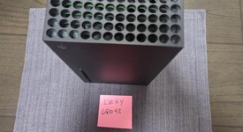 Mint
													Xbox Series X (2020) - Black, 1 TB, standard, photo 5 of 12