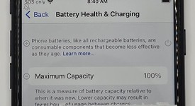 Mint
													Apple iPhone SE 3rd Gen 2022 - Unlocked, Midnight, 64 GB, A2595, photo 3 of 13