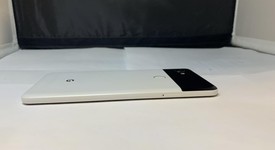 Mint
													Google Pixel 2 XL - Unlocked, Black & White, 64 GB, Google Edition, photo 6 of 6
