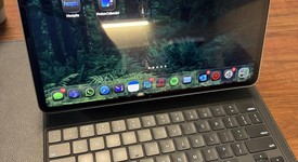 Good
													Apple iPad Pro 12.9" 5th Gen 2021 - Unlocked, Silver, 1 TB, photo 4 of 5