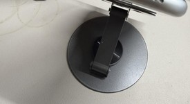 Fair
													Apple iPhone SE 2nd Gen 2020 - Unlocked, White, 128 GB, A2275, photo 4 of 9