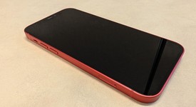 Good
													Apple iPhone 12 - Verizon, Red, 64 GB, A2172, photo 4 of 5