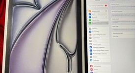 Mint
													Apple iPad Air 11" (M3) 2025 - Unlocked, Gray, 128 GB, A3267, photo 1 of 18