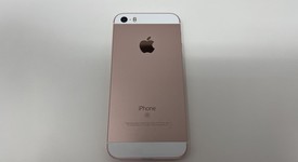 Mint
													Apple iPhone SE 1st Gen 2016 - Unlocked, Rose Gold, 16 GB, A1662, photo 2 of 6