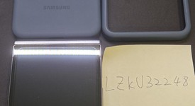 Mint
													Samsung Galaxy Z Flip5 - Unlocked, Graphite, 512 GB, 8 GB, SM-F731U1, photo 6 of 6
