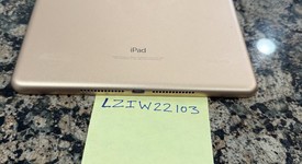 Good
													Apple iPad 6th Gen - Wi-Fi, Gold, 32 GB, A1893, photo 2 of 6