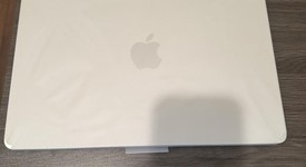 Mint
													MacBook Air 2025 (M4) - 13" - Apple M4, Silver, 256 GB, 16 GB, photo 1 of 9