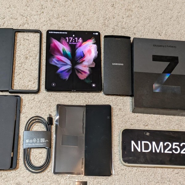 Samsung Galaxy Z Fold3 5G - AT&T, 256 GB, Black, 12 GB, SM-F926U