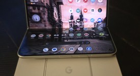 Mint
													Google Pixel 9 Pro Fold - Unlocked, Porcelain, 256 GB, GGH2X, photo 2 of 11