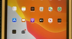 Mint
													Apple iPad Pro 12.9" 3rd Gen 2018 - Unlocked, Silver, 256 GB, A2014, photo 2 of 10