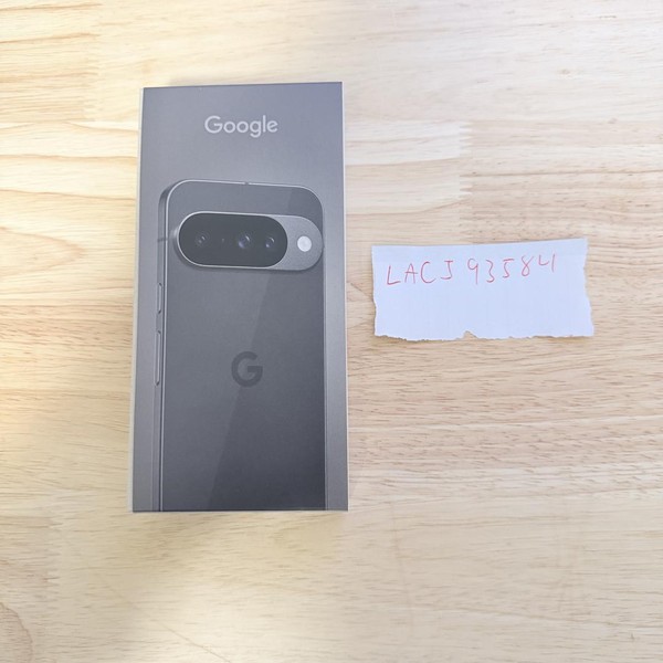 Google Pixel 10 - T-Mobile, 128 GB, Obsidian, GLBW0