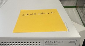 Mint
													Xbox One S (2016) - White, 2 TB, photo 4 of 7