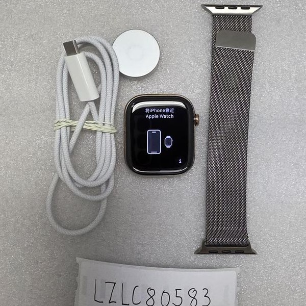 Apple Watch Series 10 46mm - Unlocked, Gold, A3003 - Cellular, Titanium