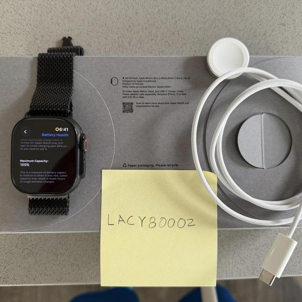 Apple Watch Ultra 3 49mm - Unlocked, Black, A3281