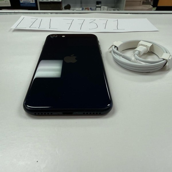 Apple iPhone SE 3rd Gen 2022 - Unlocked, 64 GB, Midnight, A2595