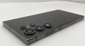 Good
													Samsung Galaxy S24 Ultra - Unlocked, Black, 256 GB, 12 GB, SM-S928U1, photo 4 of 5