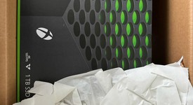 New
													Xbox Series X (2020) - Black, 1 TB, standard, photo 3 of 5